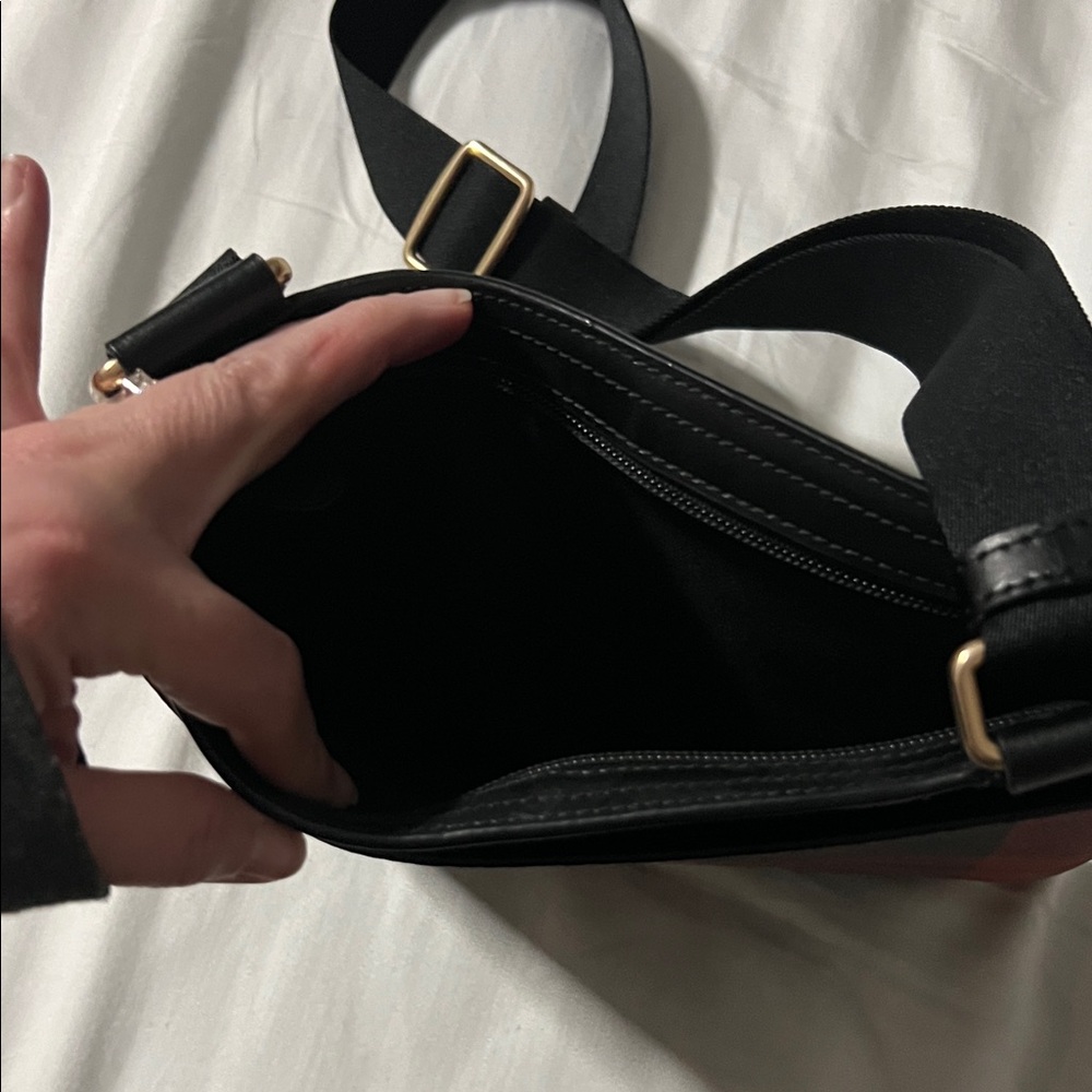 Coach Red and Black Crossbody Bag - Picture 7 of 9